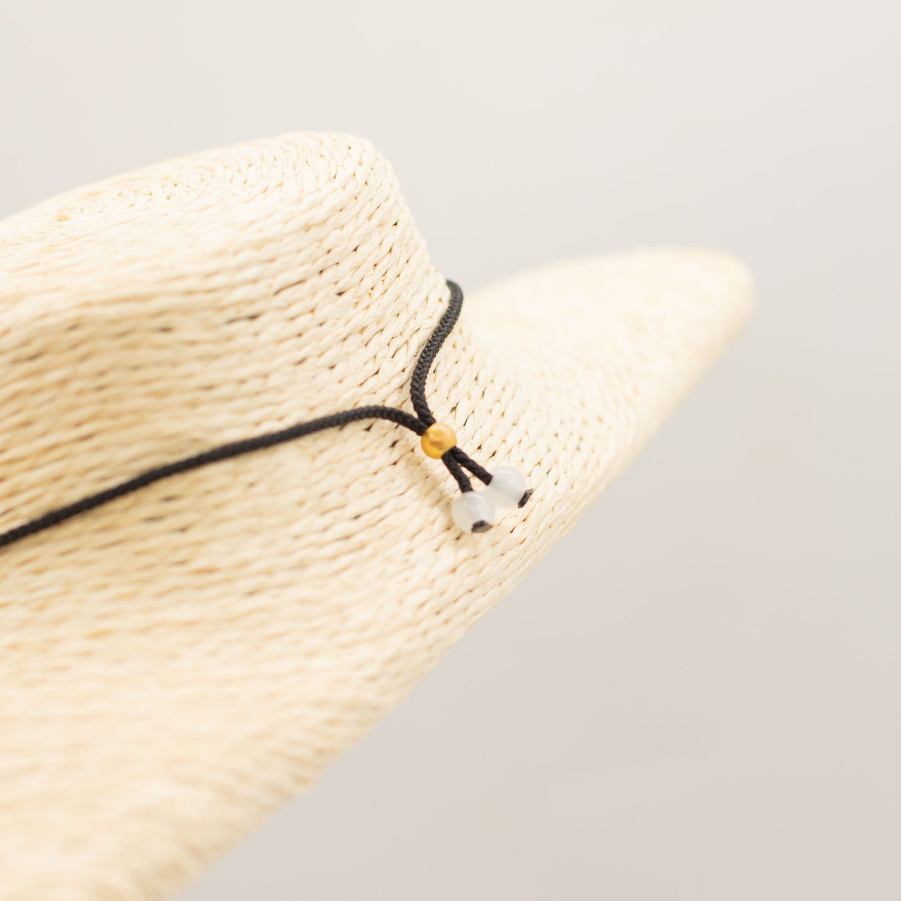 Cord Necklace Gemstone Pendant - Red Jade Clover by AW Dropship UK